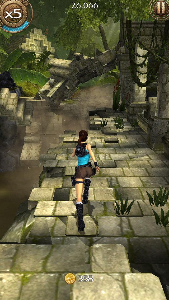 Lara Croft Relic Run