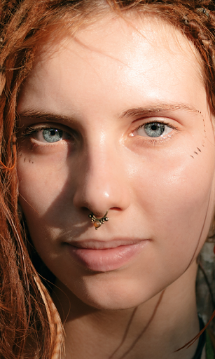 Piercing Salon Photo Montage